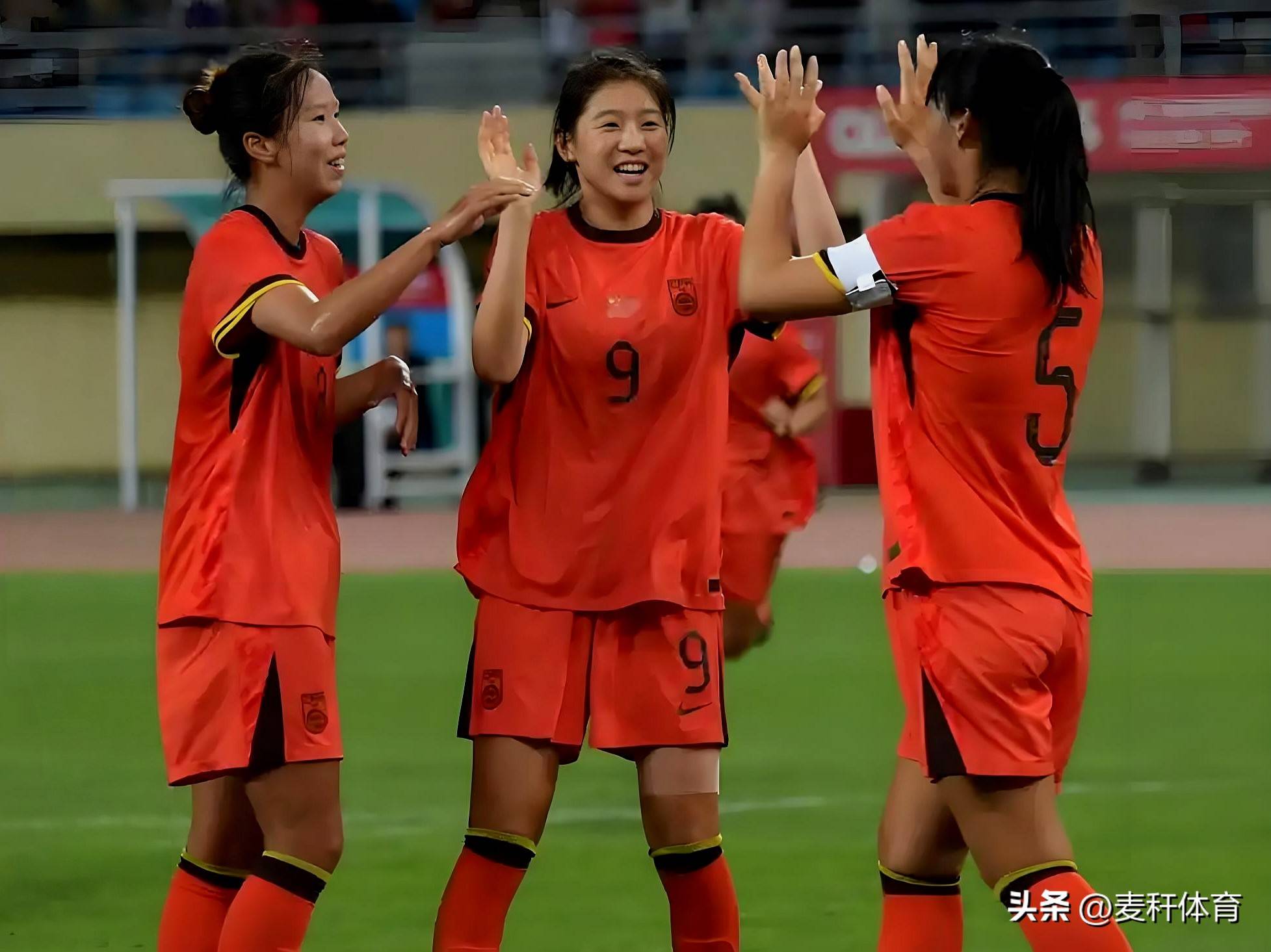 女足国家队教练组调整阵容，冲刺比赛